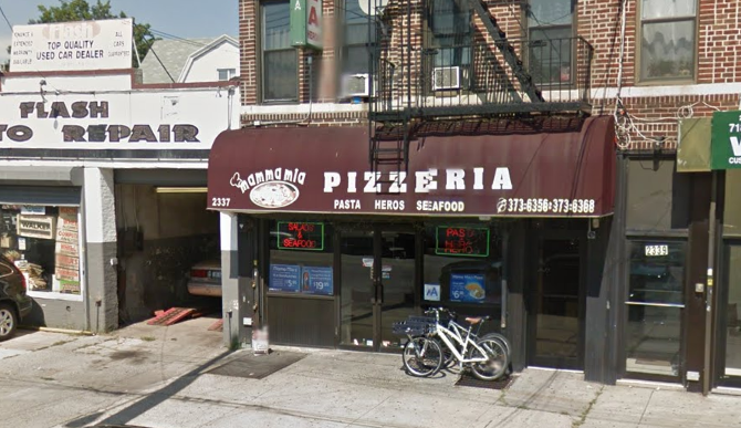 Photo of Mama Mia Pizza in Brooklyn City, New York, United States - 1 Picture of Restaurant, Food, Point of interest, Establishment, Meal takeaway, Meal delivery