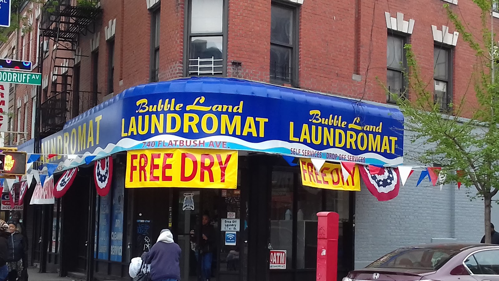 Photo of Bubble land luandromat in Kings County City, New York, United States - 2 Picture of Point of interest, Establishment, Laundry