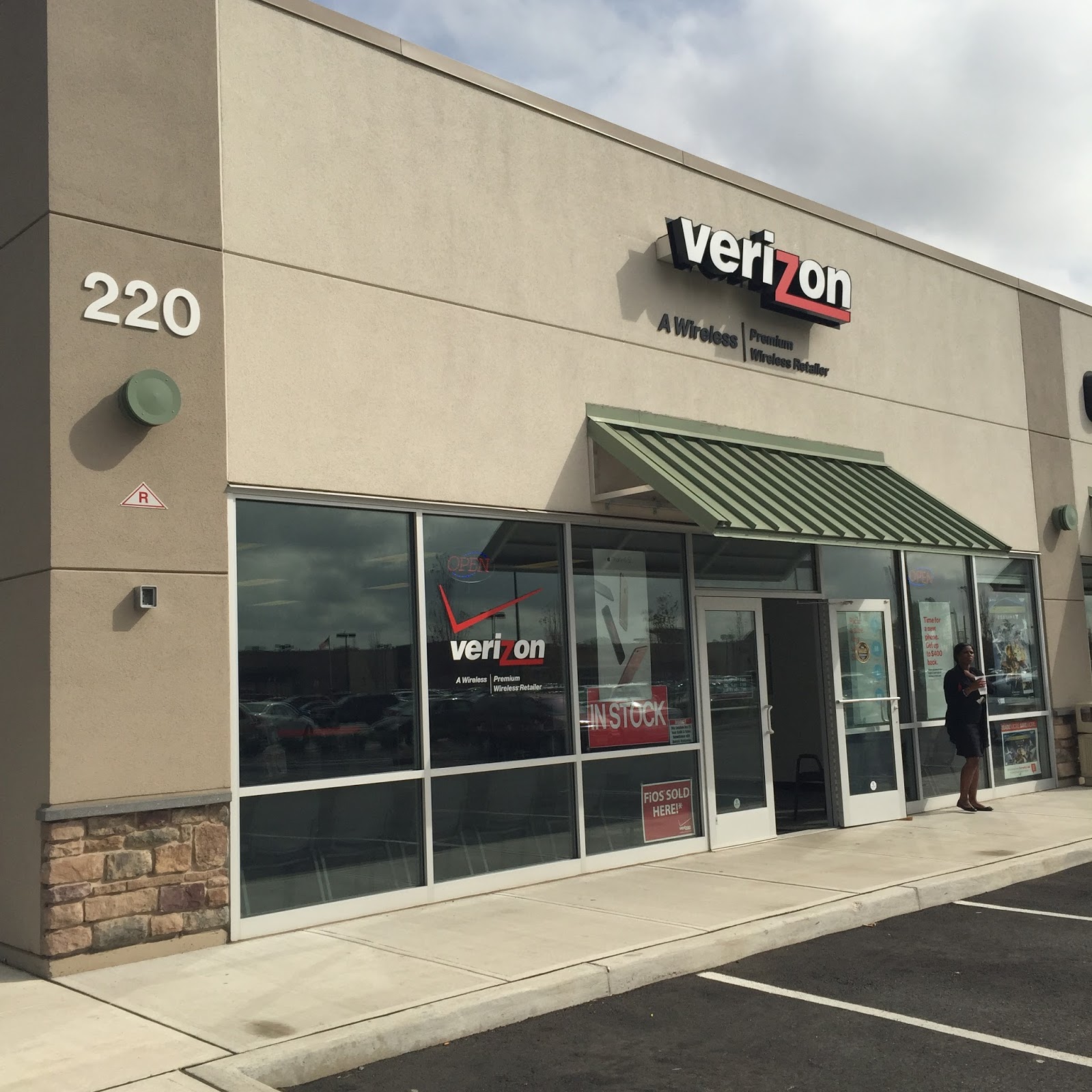 Photo of Verizon A Wireless in Kearny City, New Jersey, United States - 1 Picture of Point of interest, Establishment, Store