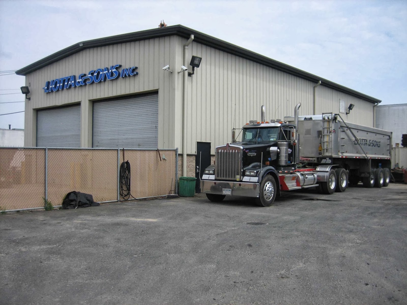 Photo of Liotta & Sons Inc. in Oceanside City, New York, United States - 1 Picture of Point of interest, Establishment, Moving company