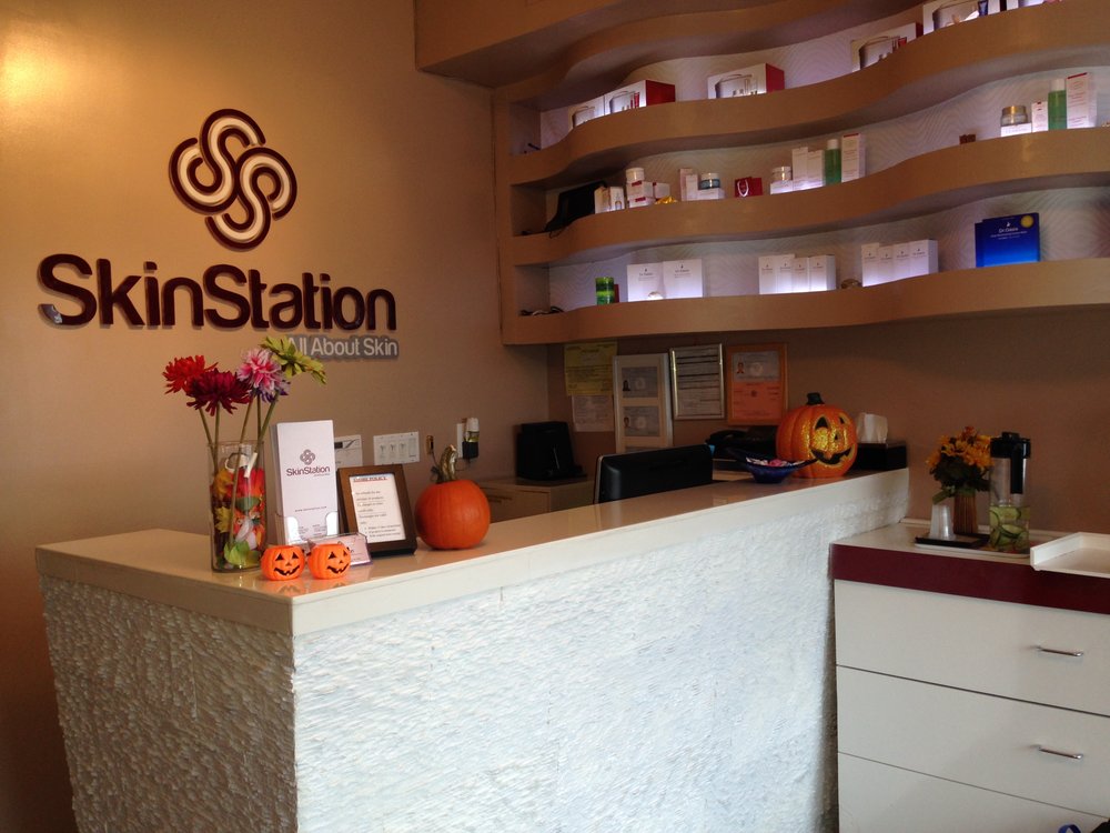 Photo of Skin Station, Old Town Rd in Staten Island City, New York, United States - 2 Picture of Point of interest, Establishment, Health, Spa, Beauty salon, Hair care