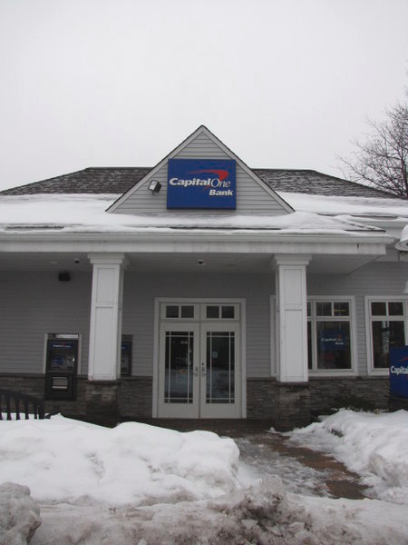 Photo of Capital One Bank in Port Washington City, New York, United States - 2 Picture of Point of interest, Establishment, Finance, Atm, Bank