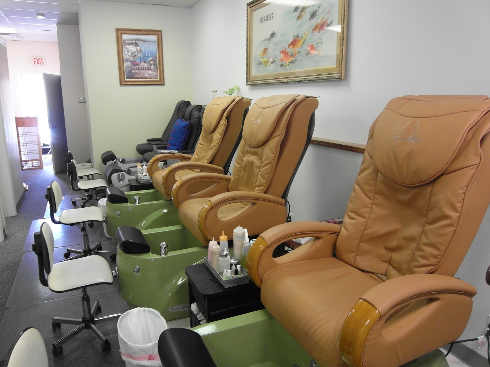 Photo of Nail Tree in Township of Washington City, New Jersey, United States - 6 Picture of Point of interest, Establishment, Beauty salon, Hair care