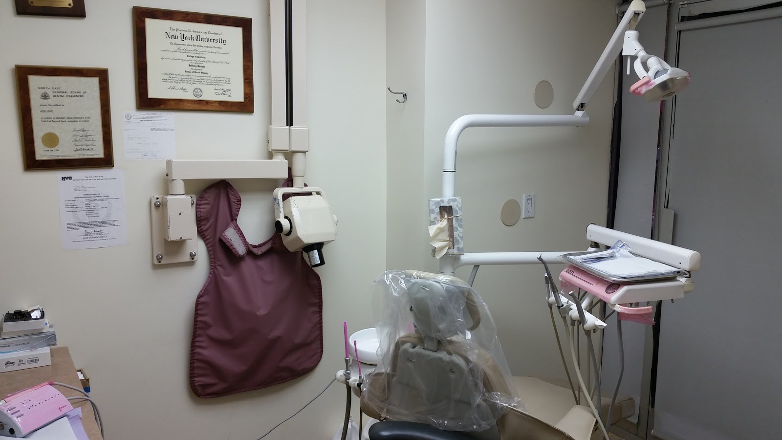 Photo of East Village Dental Associates in New York City, New York, United States - 2 Picture of Point of interest, Establishment, Health, Doctor, Dentist