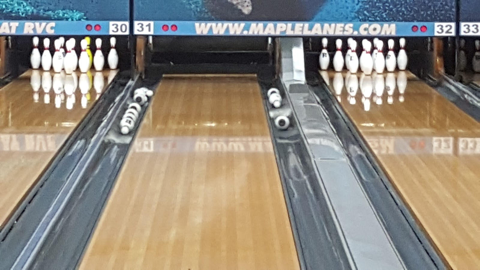 Photo of Rockville Centre Lanes in Rockville Centre City, New York, United States - 2 Picture of Point of interest, Establishment, Bowling alley