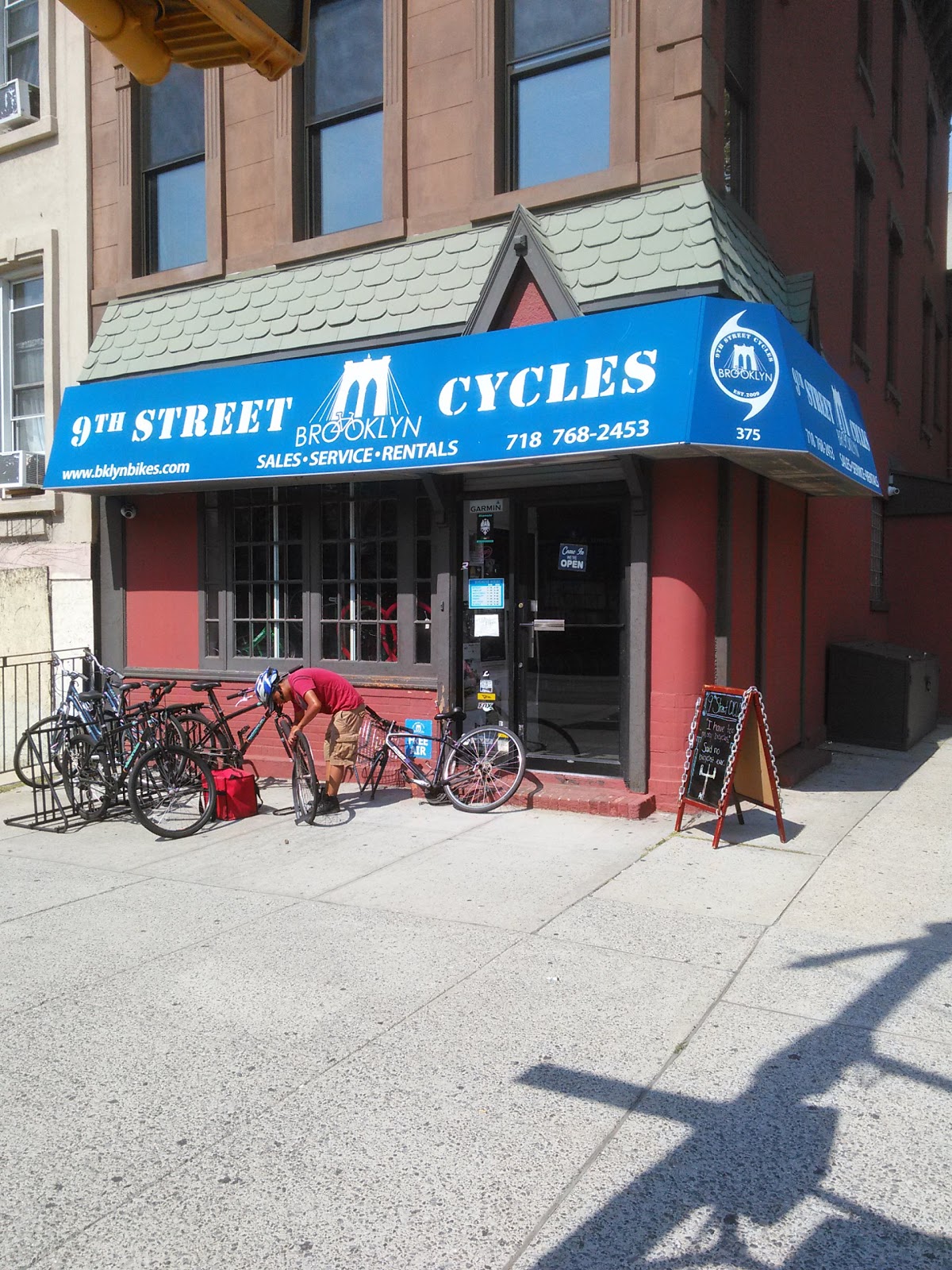 Photo of 9th Street Cycles in Brooklyn City, New York, United States - 2 Picture of Point of interest, Establishment, Store, Bicycle store