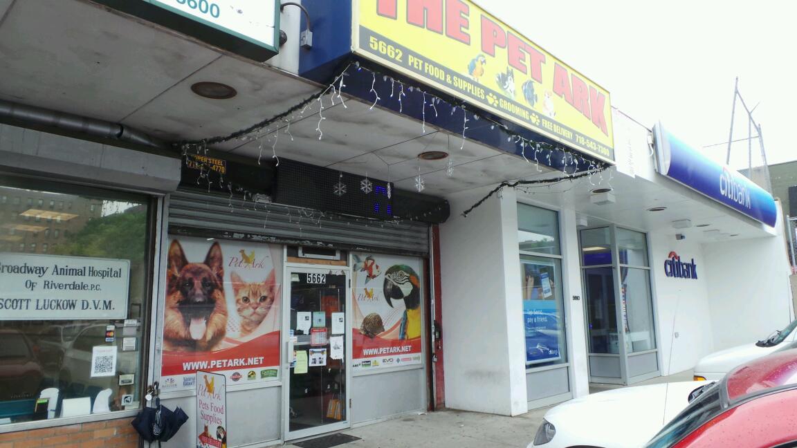 Photo of Pet Ark Broadway in Bronx City, New York, United States - 1 Picture of Point of interest, Establishment, Store