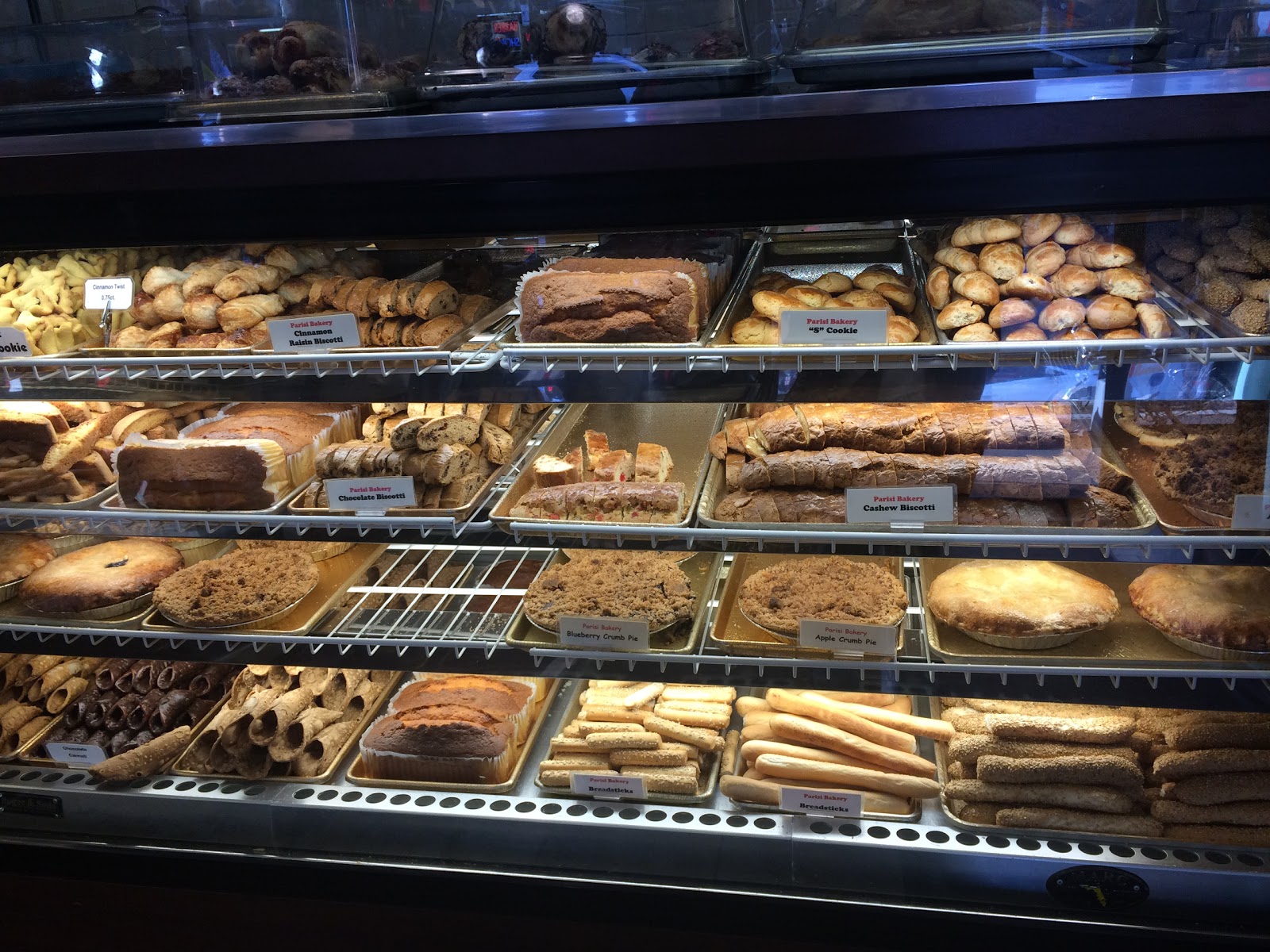 Photo of Parisi Bakery Astoria in New York City, New York, United States - 7 Picture of Restaurant, Food, Point of interest, Establishment, Store, Cafe, Bakery