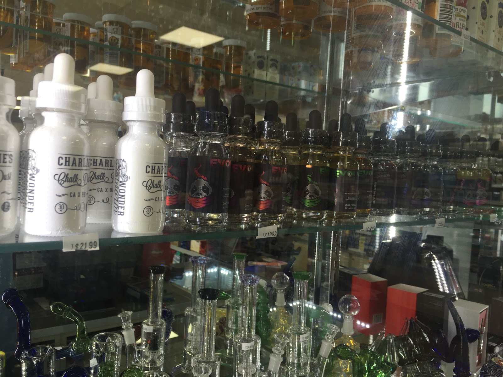 Photo of Grab & Go Market Place / Vape Store in New Hyde Park City, New York, United States - 4 Picture of Point of interest, Establishment, Store