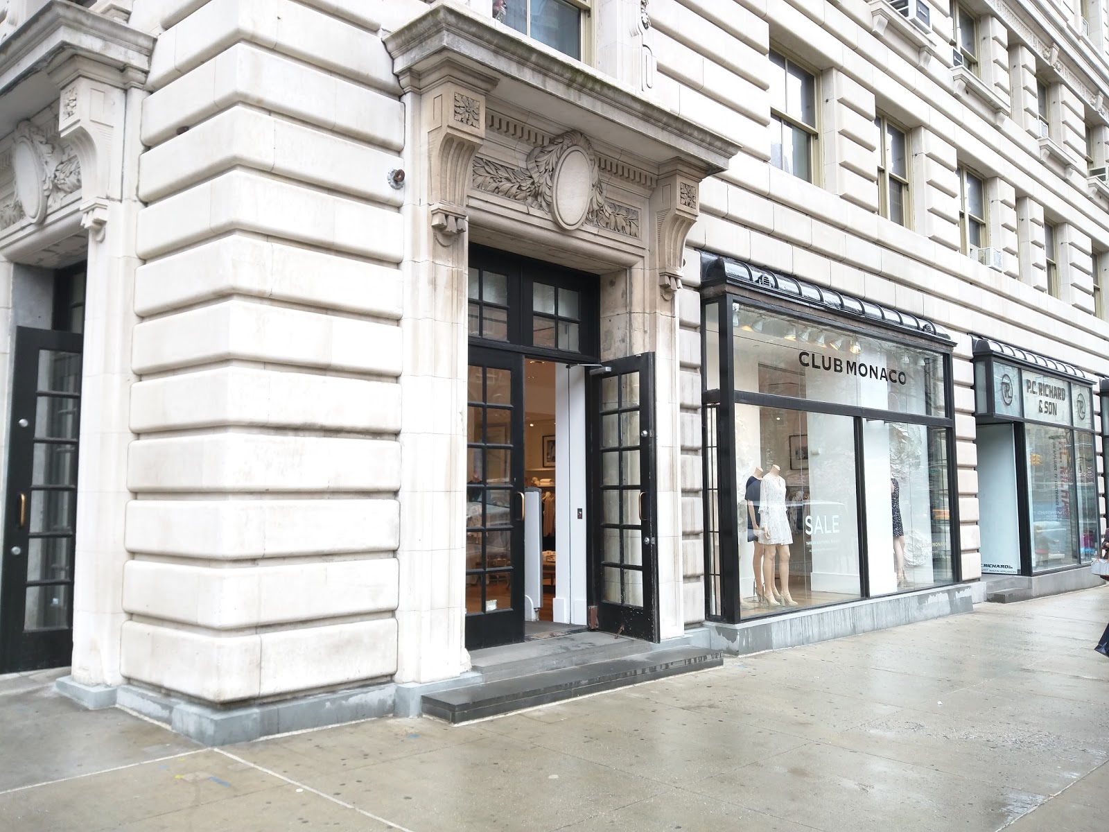 Photo of Club Monaco Broadway & 87th in New York City, New York, United States - 1 Picture of Point of interest, Establishment, Store, Clothing store