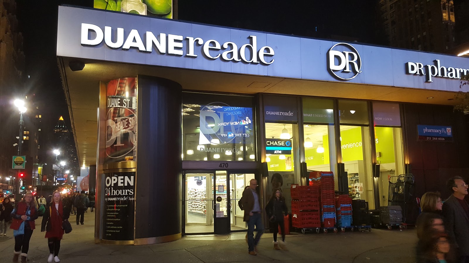 Photo of Duane Reade in New York City, New York, United States - 2 Picture of Food, Point of interest, Establishment, Store, Health, Convenience store, Home goods store, Clothing store, Electronics store