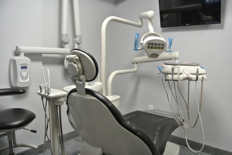 Photo of Park Slope Dental Aesthetics: Eric Steinbach, DDS in Kings County City, New York, United States - 3 Picture of Point of interest, Establishment, Health, Dentist