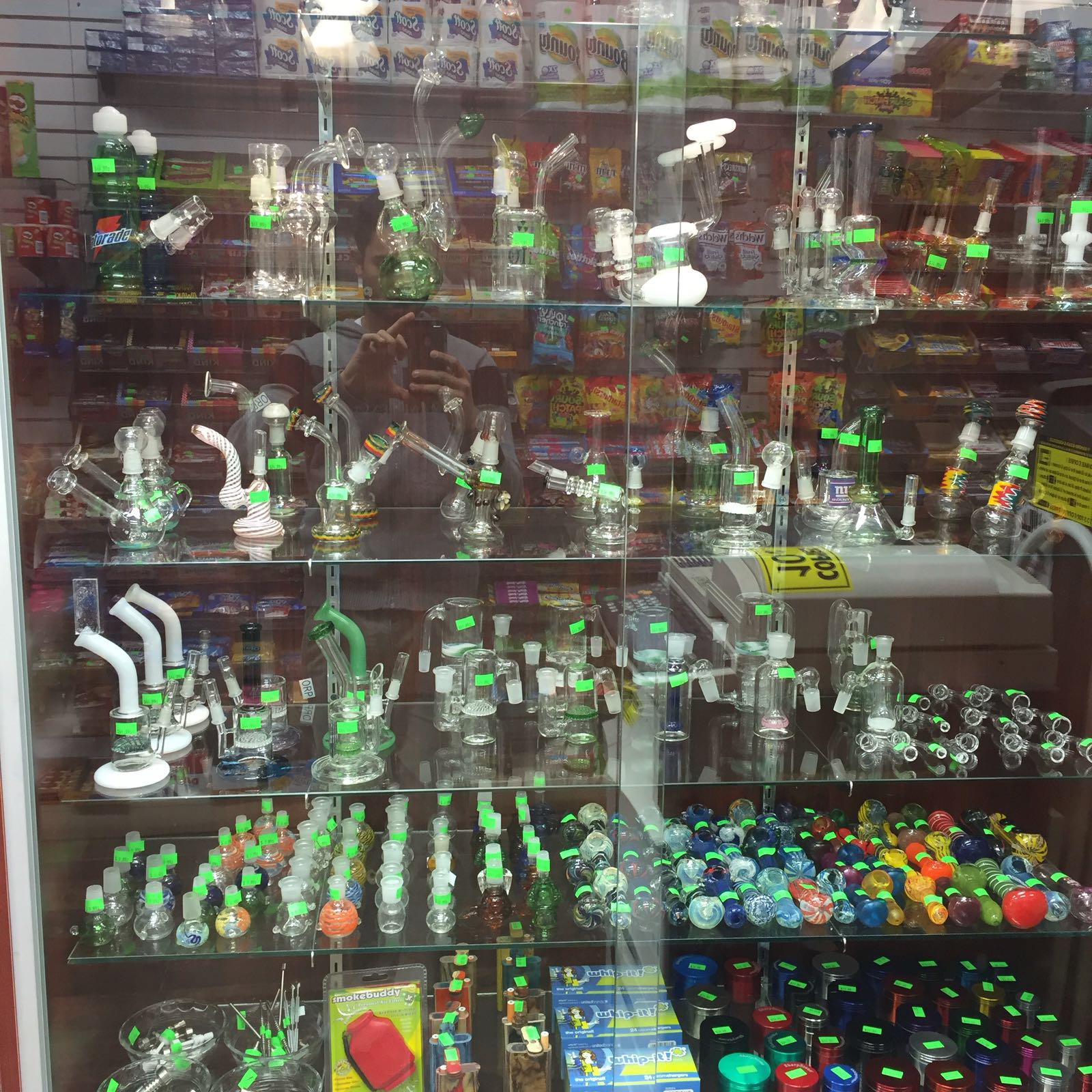 Photo of ASTORIA SMOKE SHOP in Queens City, New York, United States - 4 Picture of Point of interest, Establishment, Store