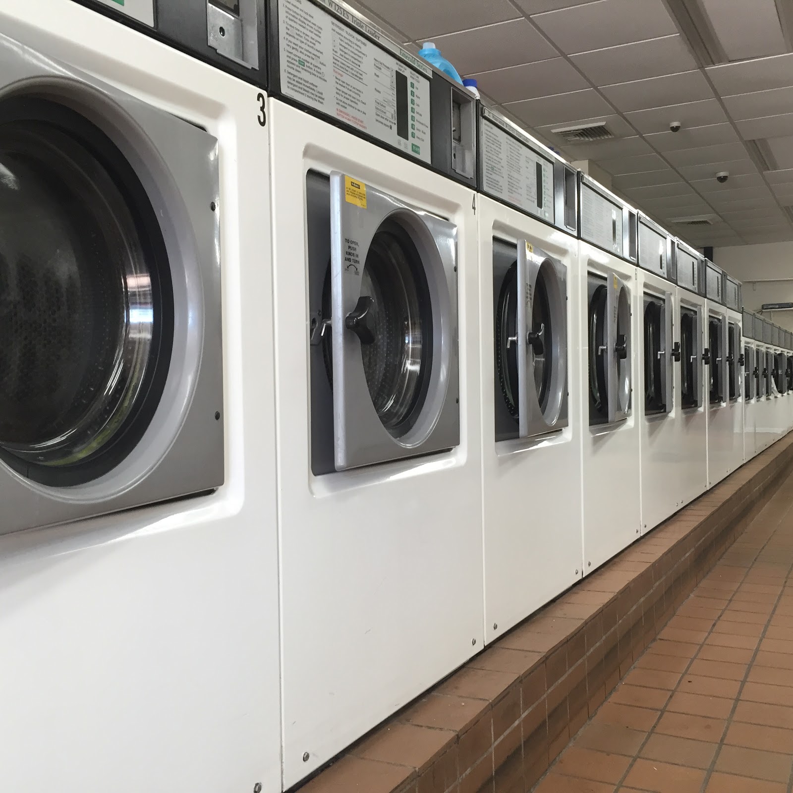 Photo of Imperial Laundromat in West Hempstead City, New York, United States - 9 Picture of Point of interest, Establishment, Laundry