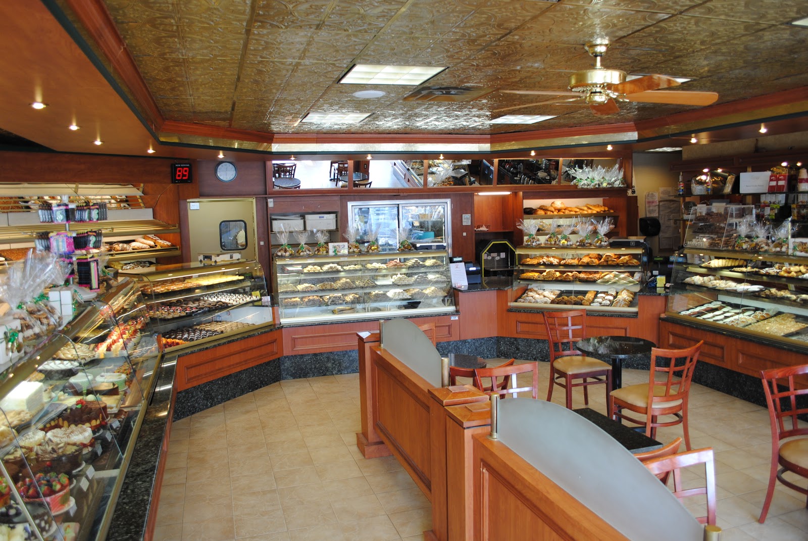 Photo of Buttercooky Bakery in Floral Park City, New York, United States - 1 Picture of Restaurant, Food, Point of interest, Establishment, Store, Grocery or supermarket, Cafe, Bakery