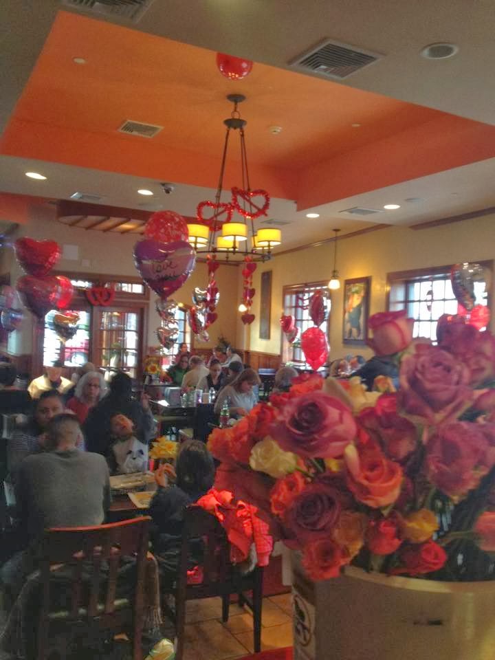 Photo of Noches De Colombia in Clifton City, New Jersey, United States - 5 Picture of Restaurant, Food, Point of interest, Establishment, Store, Cafe, Bar