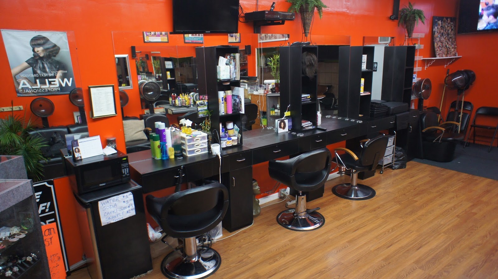 Photo of DNA Hair Salon in Queens City, New York, United States - 6 Picture of Point of interest, Establishment, Hair care
