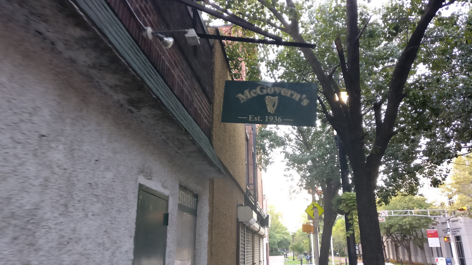 Photo of Mc Govern's Tavern in Newark City, New Jersey, United States - 2 Picture of Restaurant, Food, Point of interest, Establishment, Bar