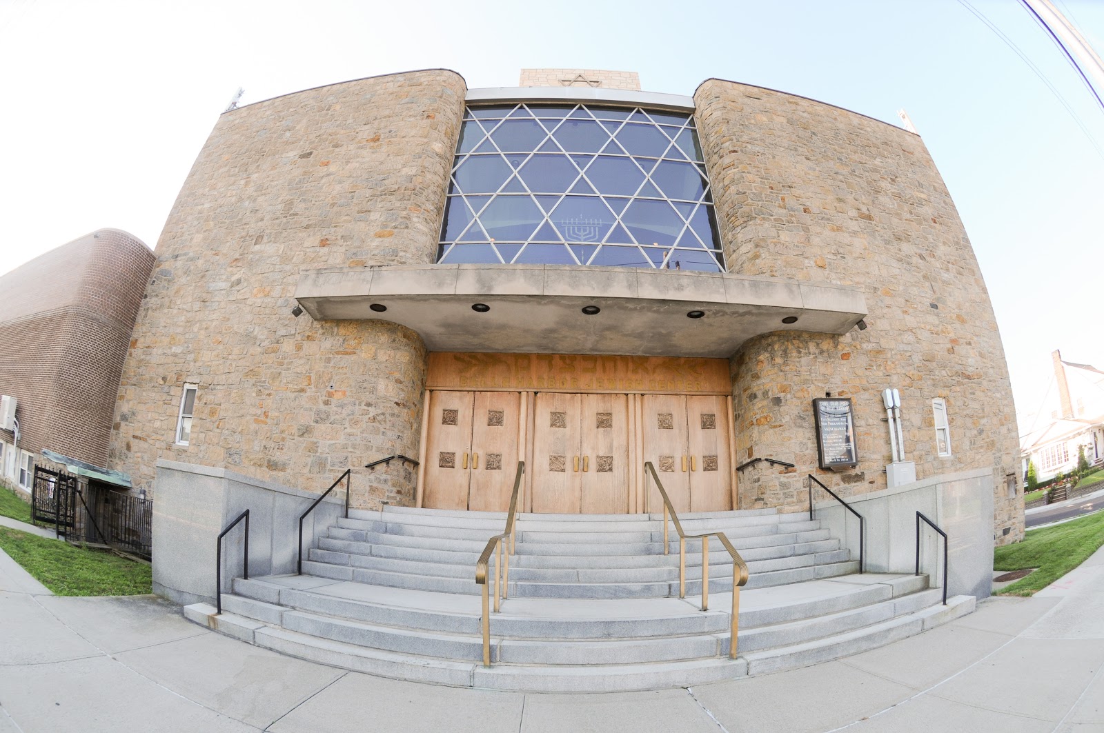 Photo of Ohab Zedek Belle Harbor in Rockaway Park City, New York, United States - 1 Picture of Point of interest, Establishment, Place of worship, Synagogue