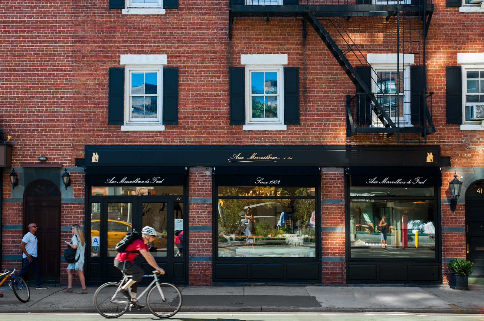 Photo of Aux Merveilleux de Fred in New York City, New York, United States - 6 Picture of Food, Point of interest, Establishment, Store, Bakery