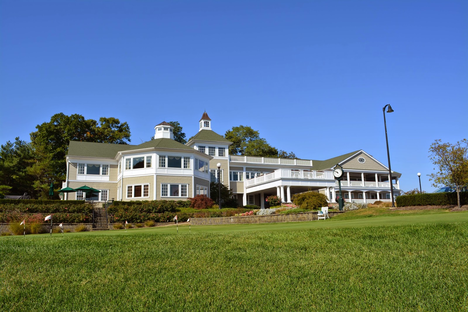 Photo of Beacon Hill Country Club in Atlantic Highlands City, New Jersey, United States - 1 Picture of Point of interest, Establishment