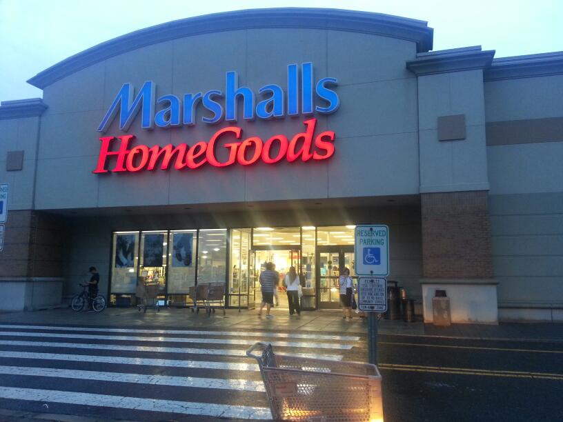 Photo of HomeGoods in Secaucus City, New Jersey, United States - 1 Picture of Point of interest, Establishment, Store, Home goods store, Furniture store, Department store