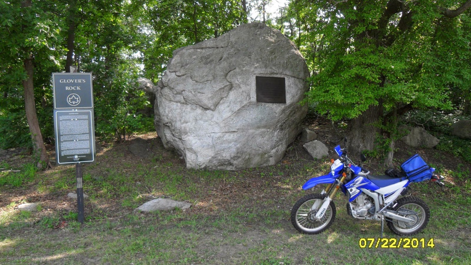 Photo of Glover's Rock in Bronx City, New York, United States - 1 Picture of Point of interest, Establishment