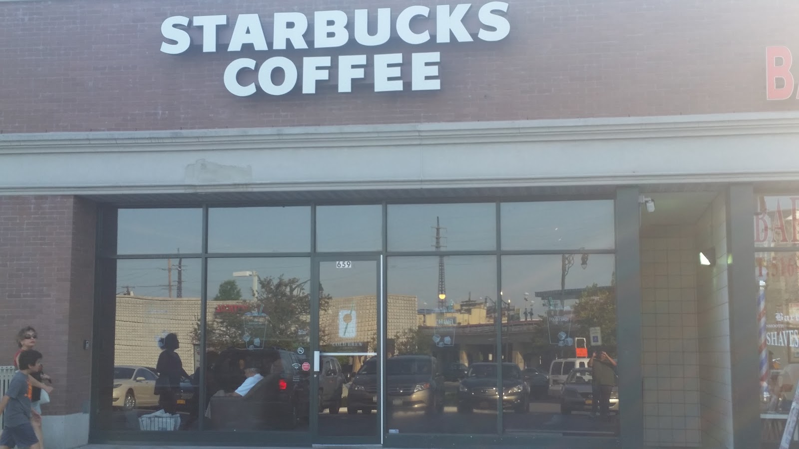 Photo of Starbucks in Lynbrook City, New York, United States - 4 Picture of Food, Point of interest, Establishment, Store, Cafe