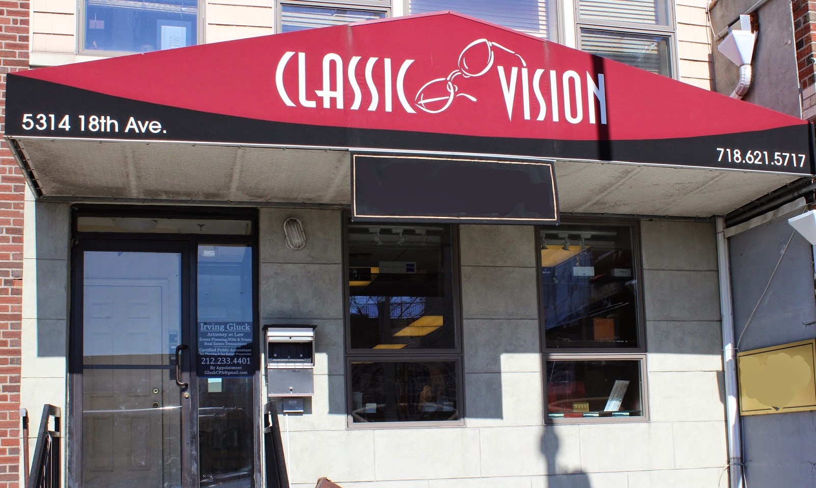 Photo of Classic Vision Optical & Optician in Brooklyn City, New York, United States - 2 Picture of Point of interest, Establishment, Store, Health