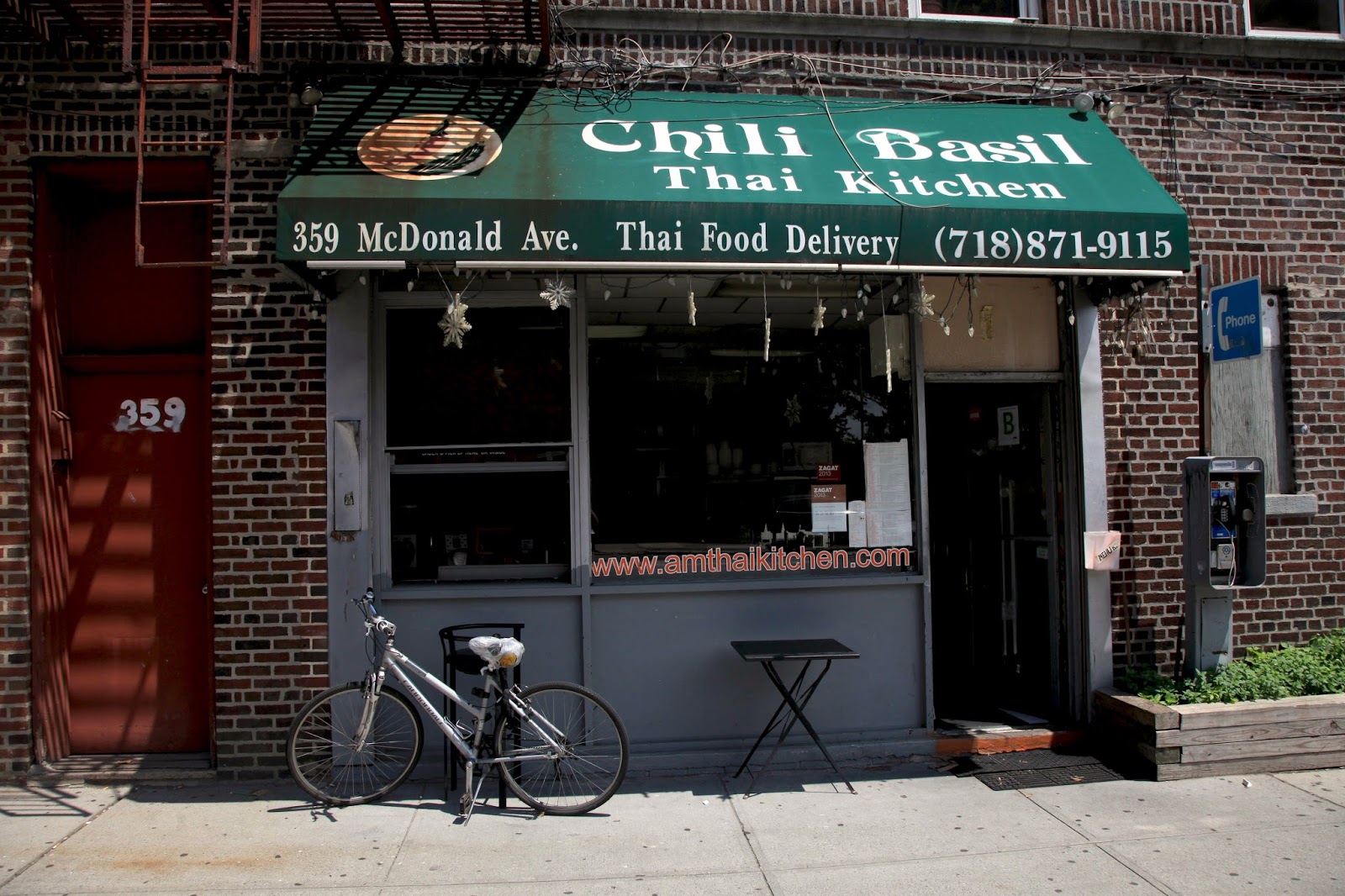 Photo of Am Thai Chili Basil in Brooklyn City, New York, United States - 2 Picture of Restaurant, Food, Point of interest, Establishment