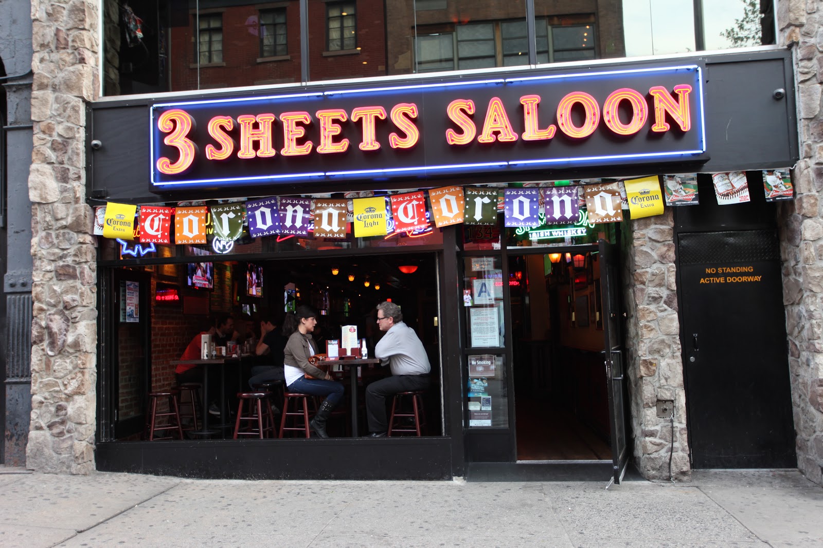 Photo of 3 Sheets Saloon in New York City, New York, United States - 2 Picture of Restaurant, Food, Point of interest, Establishment, Bar