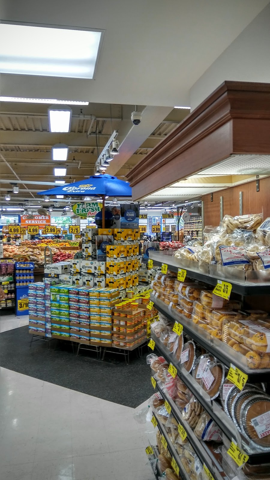 Photo of Western Beef Supermarket in Bronx City, New York, United States - 3 Picture of Food, Point of interest, Establishment, Store, Grocery or supermarket