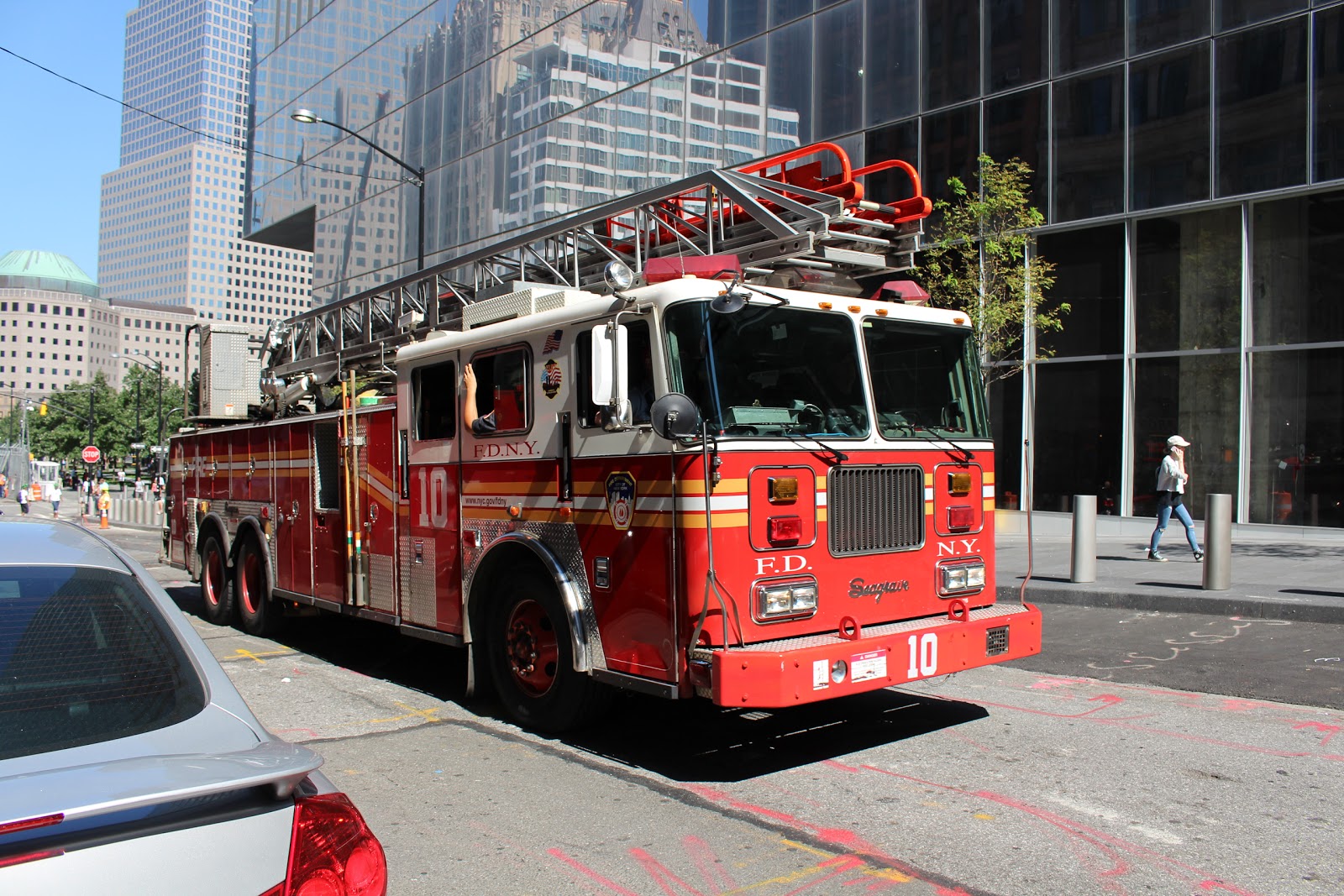 Photo of FDNY Engine 10, Ladder 10 in New York City, New York, United States - 3 Picture of Point of interest, Establishment, Fire station