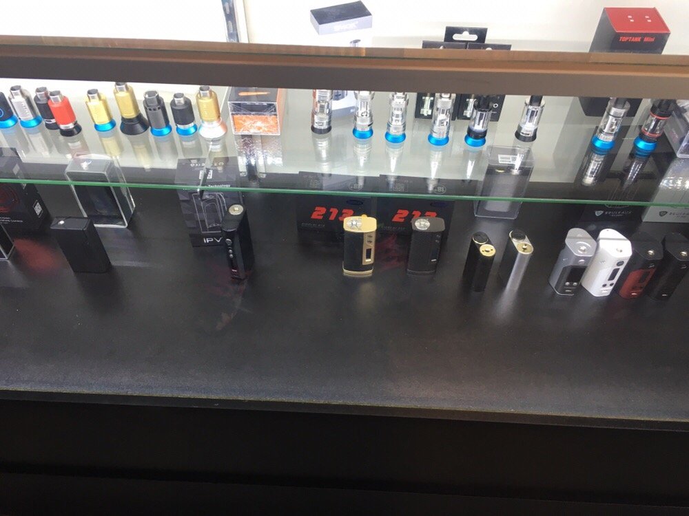 Photo of Planet of the Vapes in Kings County City, New York, United States - 5 Picture of Point of interest, Establishment, Store