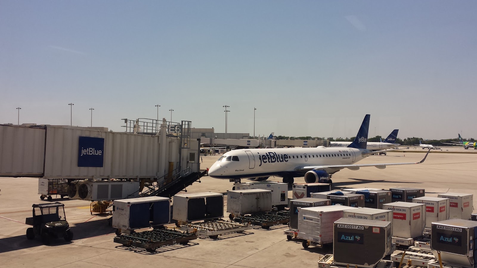Photo of JetBlue Airways Corporation in Long Island City, New York, United States - 3 Picture of Point of interest, Establishment