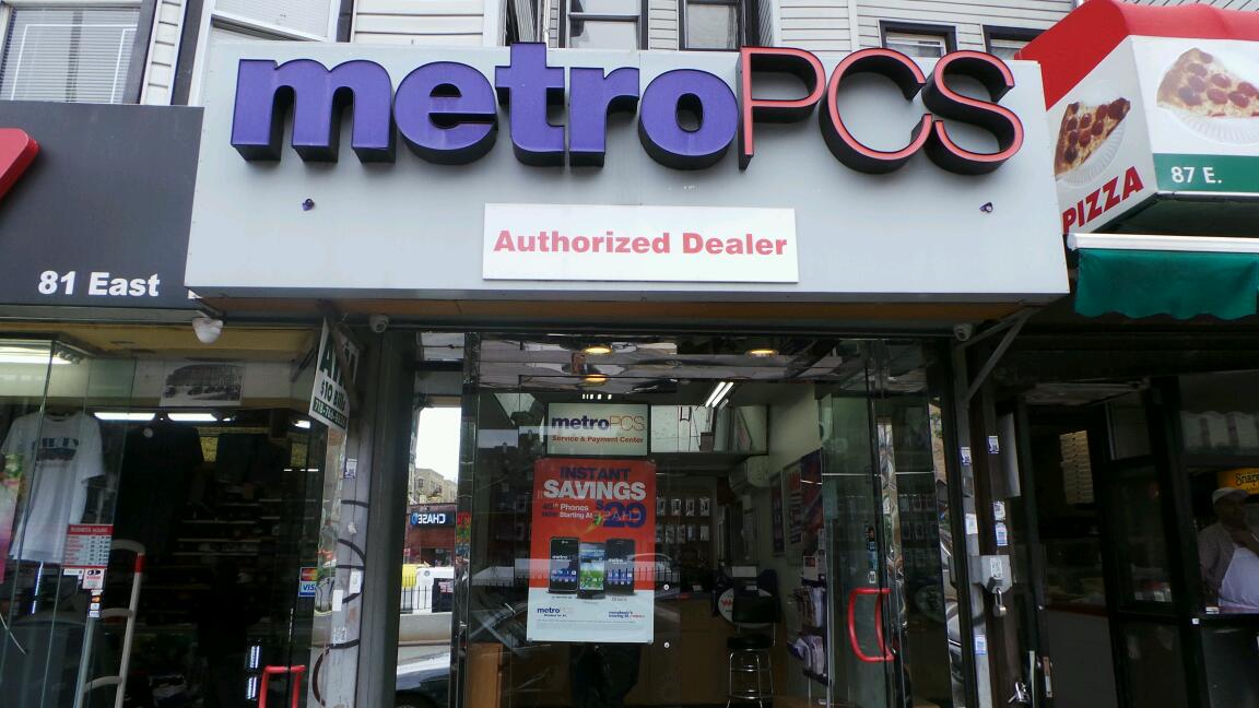 Photo of Metro Wireless Stadium in Bronx City, New York, United States - 1 Picture of Point of interest, Establishment, Store