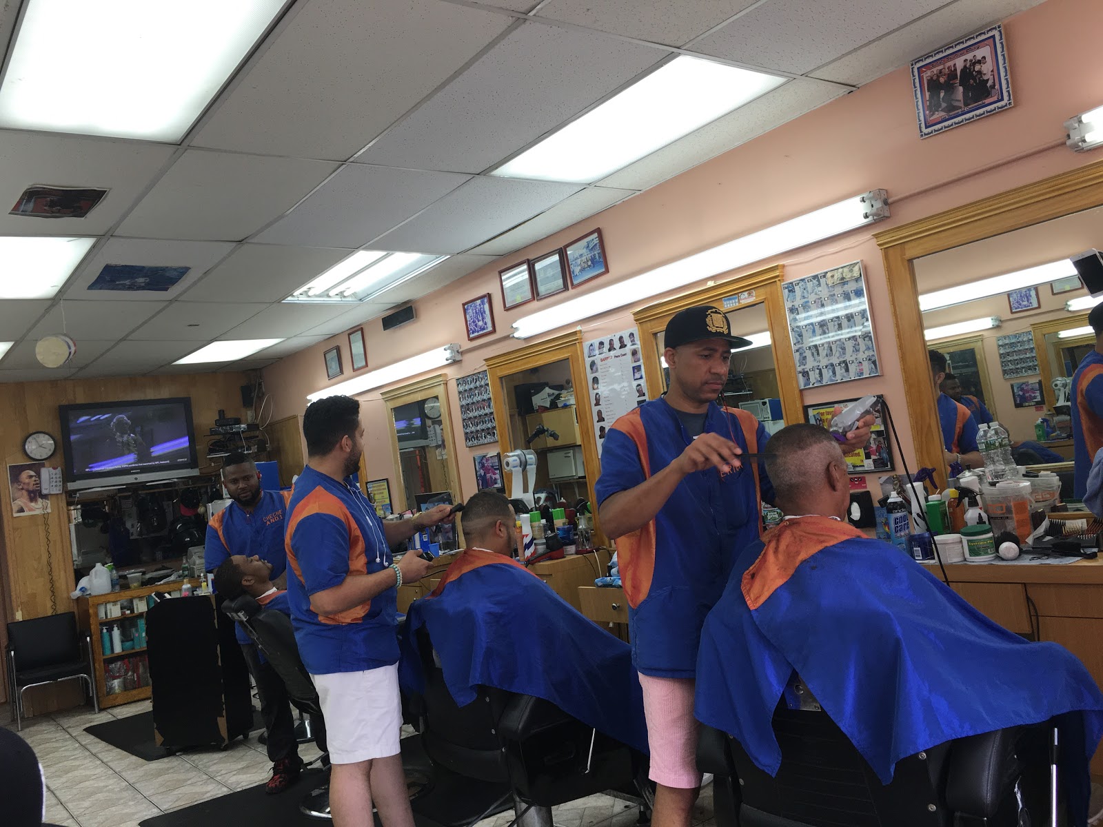 Photo of Eddie Barber Shop in Bronx City, New York, United States - 6 Picture of Point of interest, Establishment, Health, Hair care