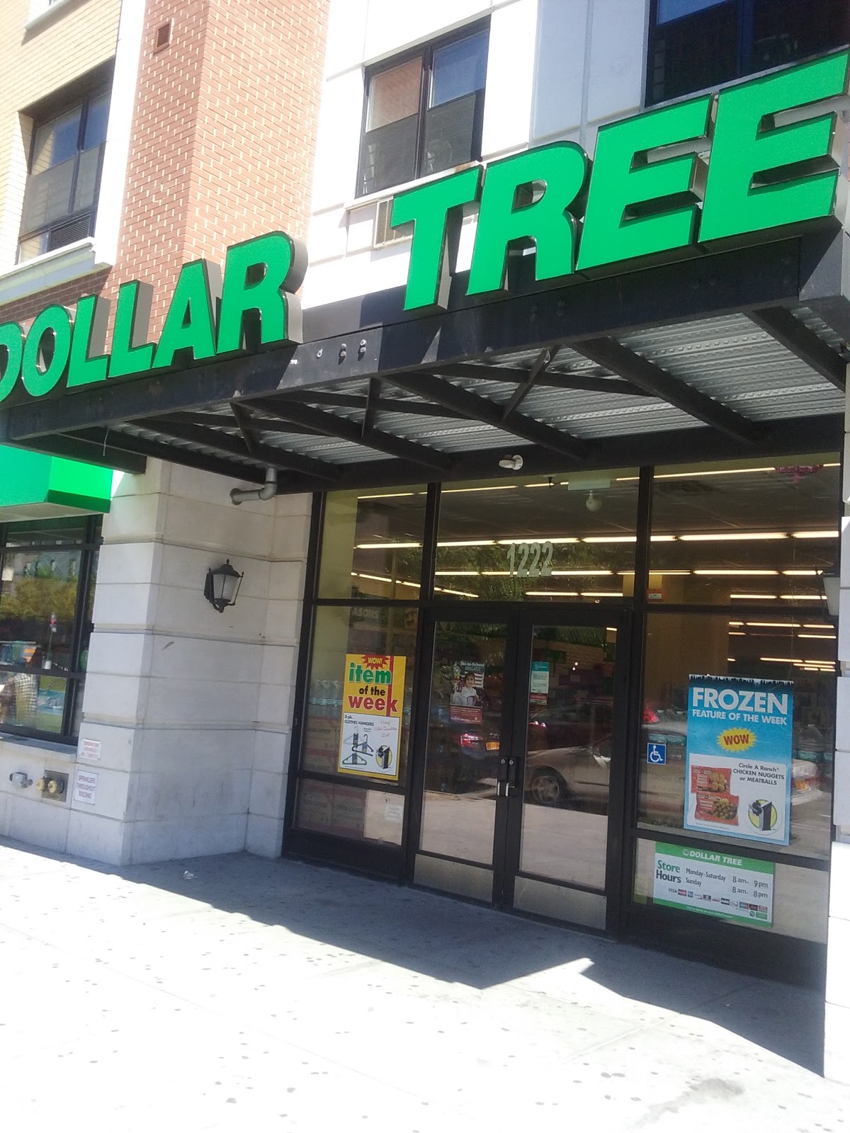 Photo of Dollar Tree in Bronx City, New York, United States - 2 Picture of Food, Point of interest, Establishment, Store, Home goods store