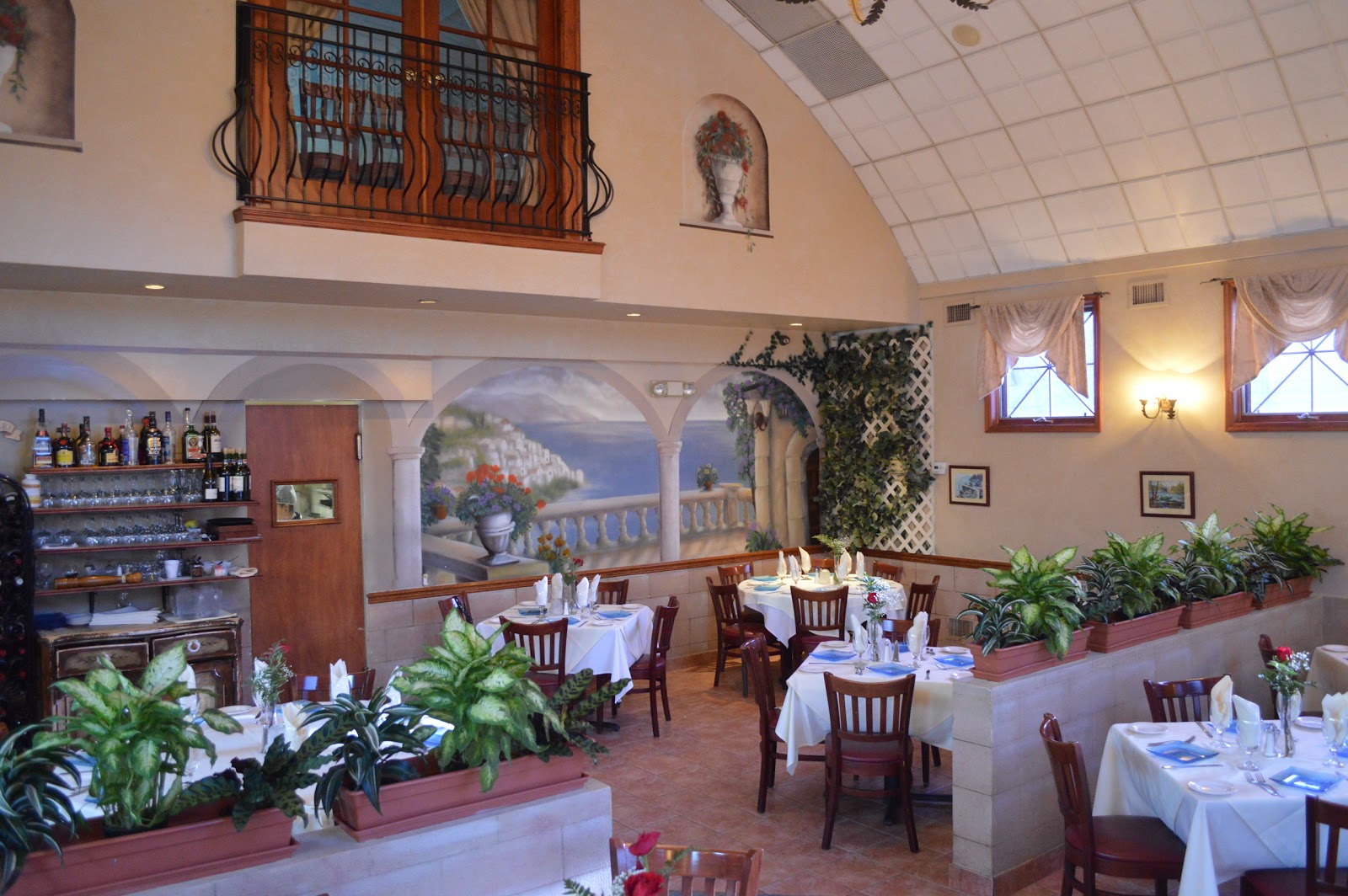 Photo of Francesco's Restaurant in Little Falls City, New Jersey, United States - 2 Picture of Restaurant, Food, Point of interest, Establishment