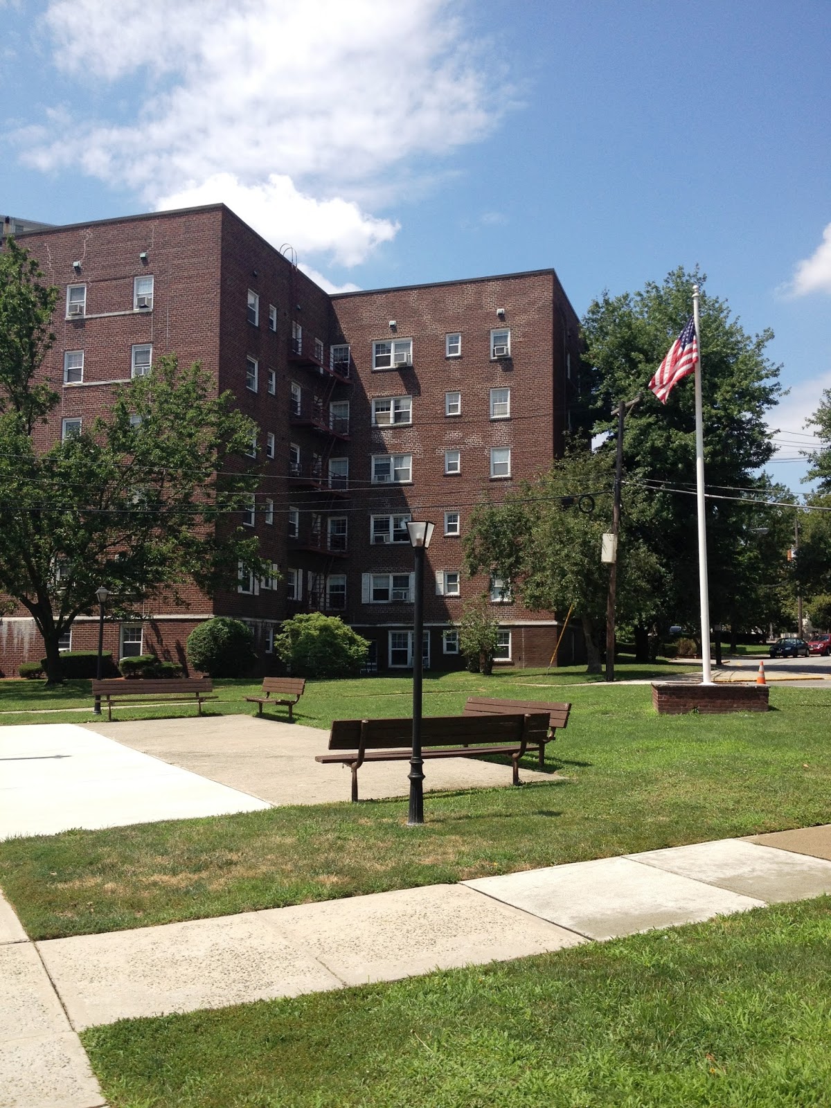 Photo of Hudson Ridge Apartments in North Bergen City, New Jersey, United States - 3 Picture of Point of interest, Establishment