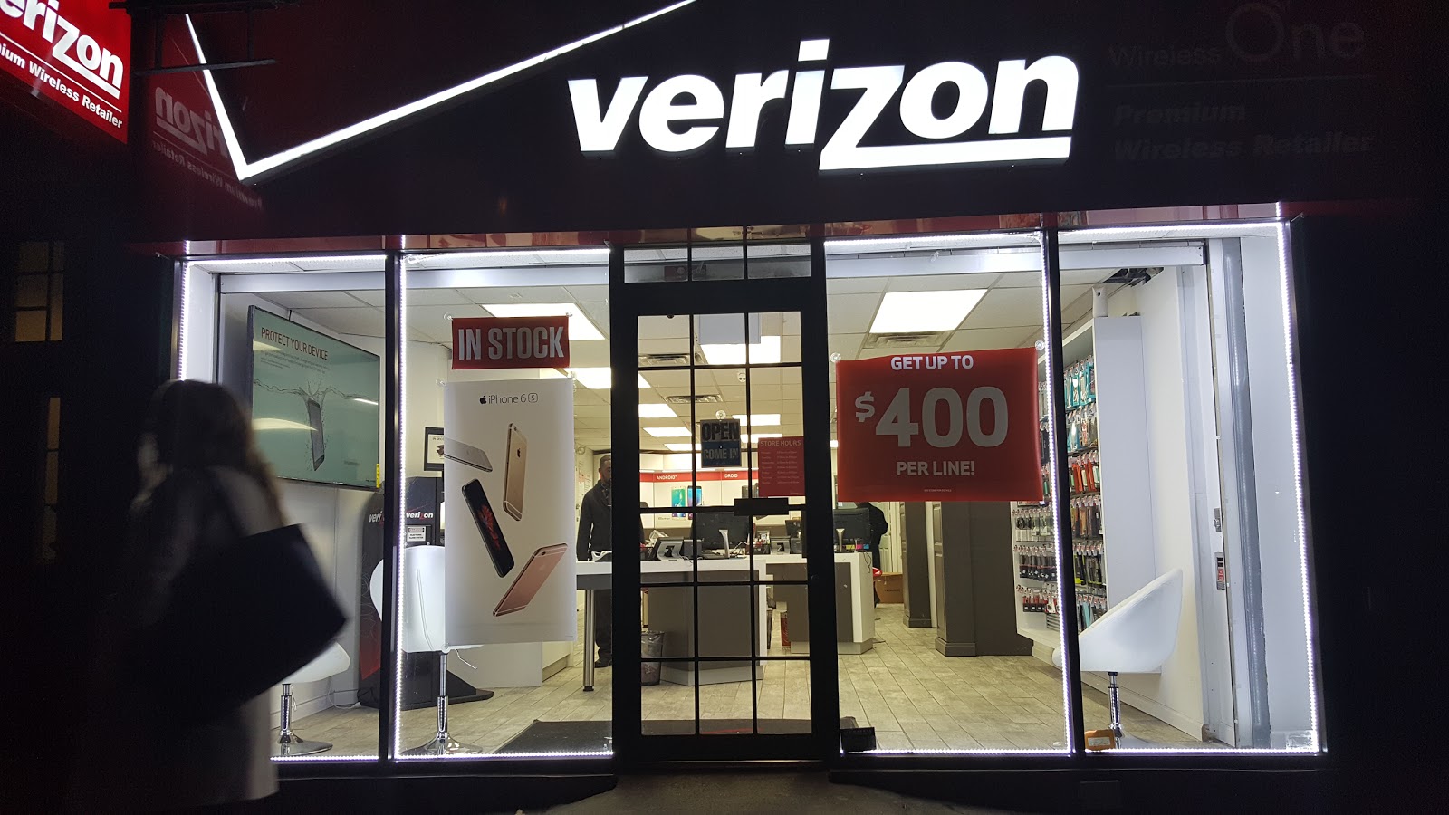 Photo of Verizon in New York City, New York, United States - 4 Picture of Point of interest, Establishment, Store