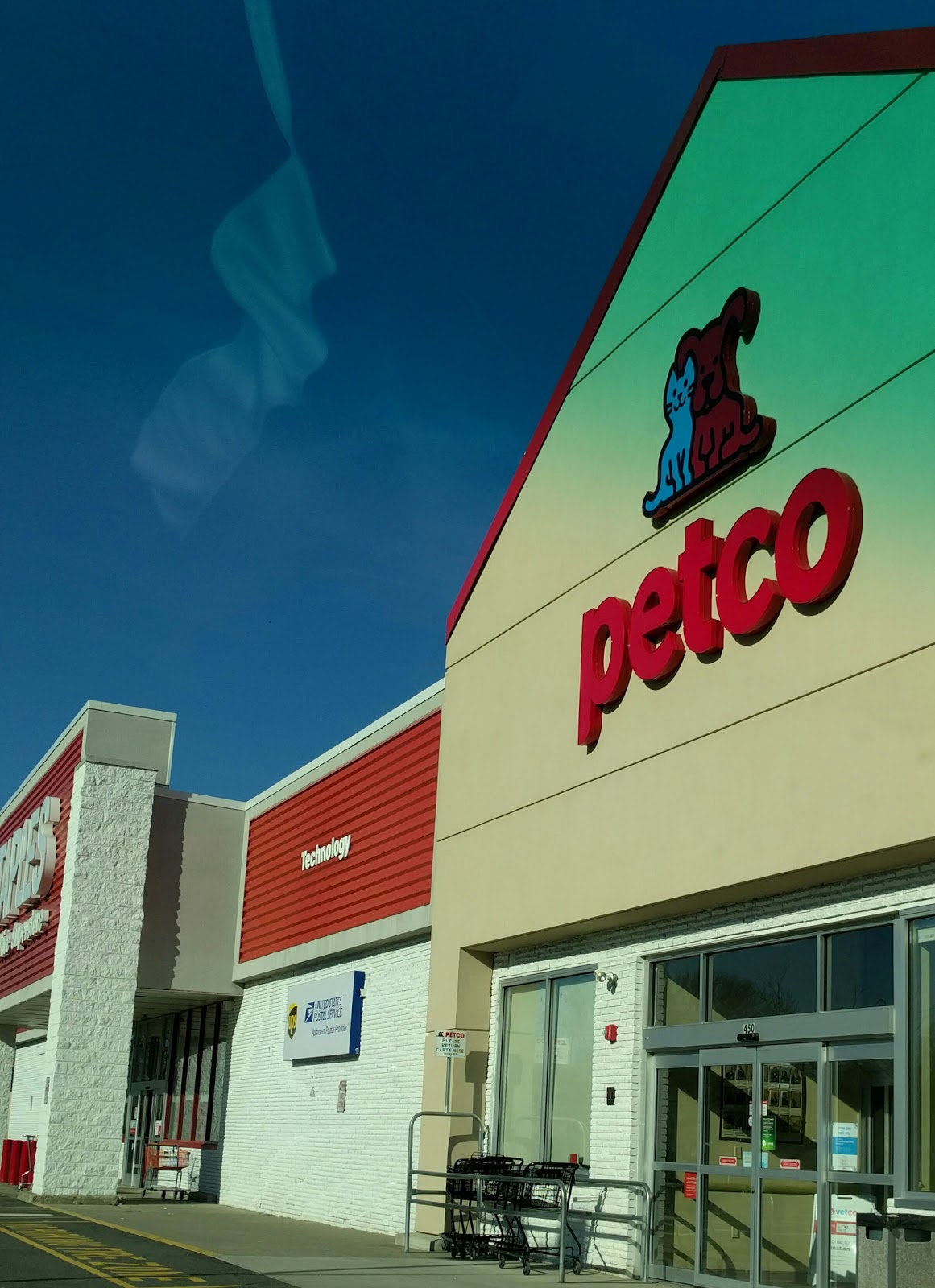 Photo of Petco Animal Supplies in Hackensack City, New Jersey, United States - 1 Picture of Point of interest, Establishment, Store