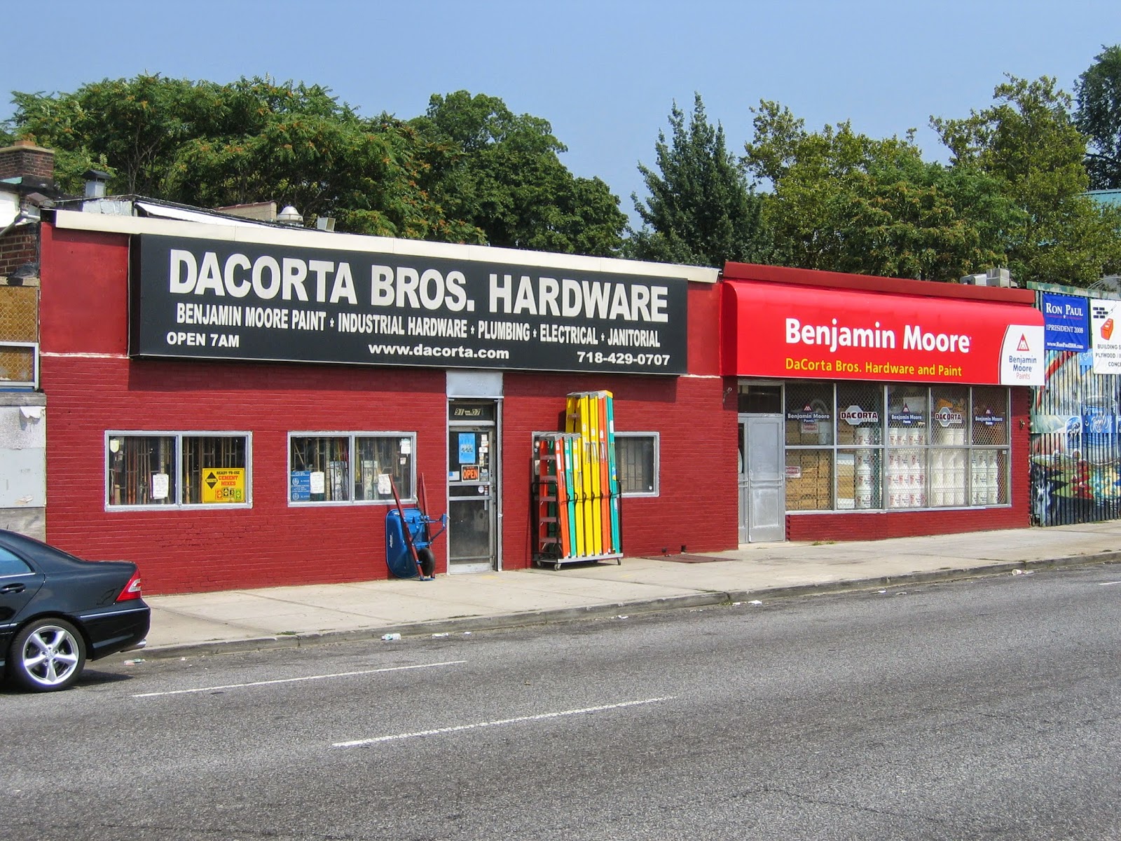 Photo of Dacorta Brothers Hardware Inc. in East Elmhurst City, New York, United States - 1 Picture of Point of interest, Establishment, Store, Home goods store, Hardware store