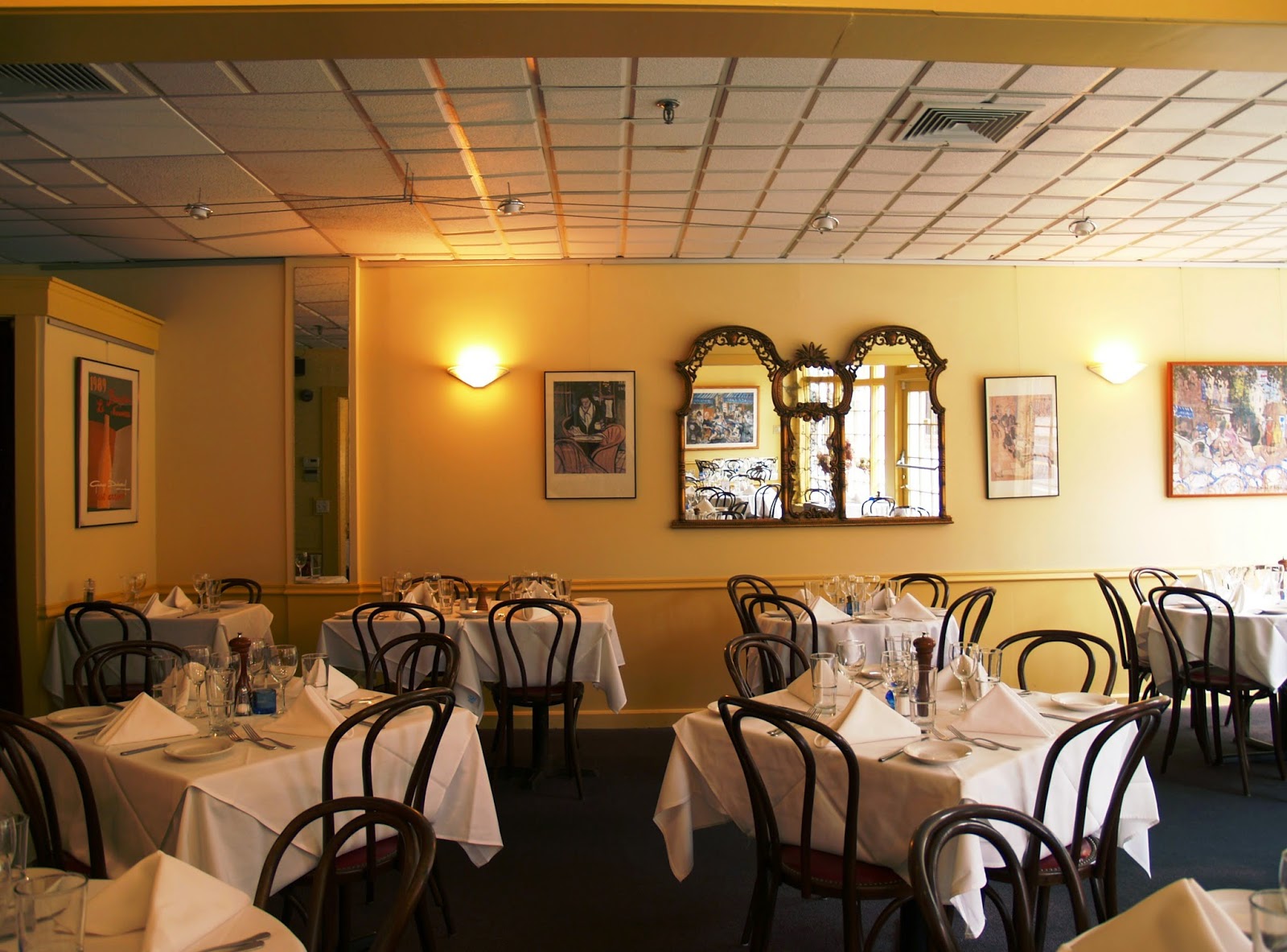 Photo of Le Provençal Bistro in Mamaroneck City, New York, United States - 7 Picture of Restaurant, Food, Point of interest, Establishment, Bar