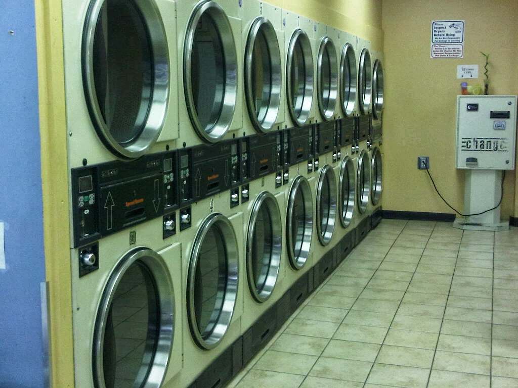 Photo of 2 BOYS LAUNDROMAT in Jersey City, New Jersey, United States - 1 Picture of Point of interest, Establishment, Laundry