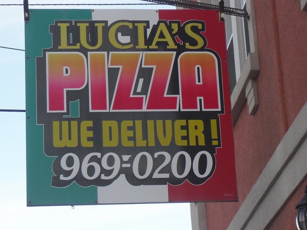 Photo of Lucia's Pizzeria in Carteret City, New Jersey, United States - 8 Picture of Restaurant, Food, Point of interest, Establishment, Meal takeaway, Meal delivery