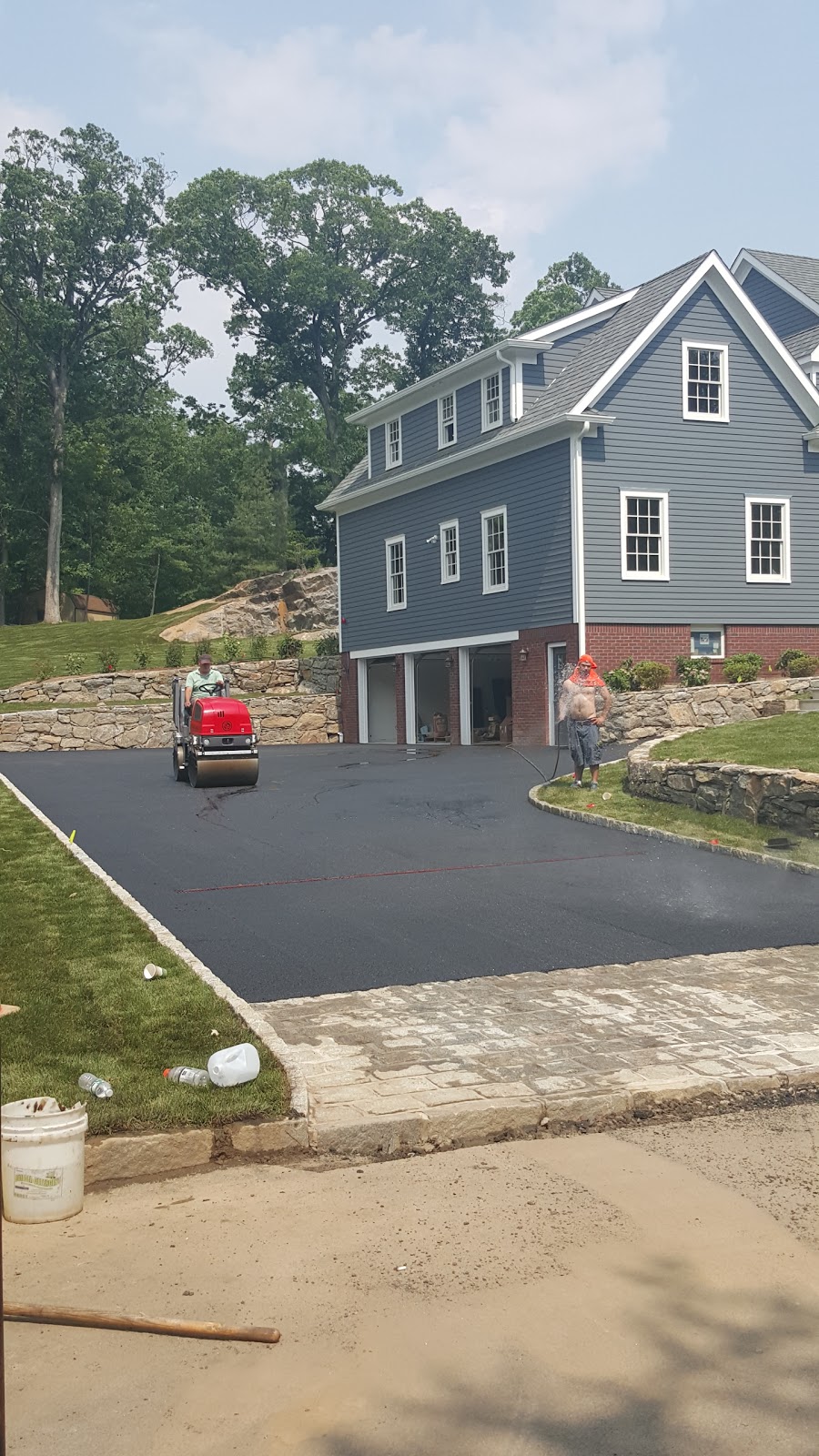 Photo of EMS Paving Corp in Mount Vernon City, New York, United States - 2 Picture of Point of interest, Establishment, General contractor