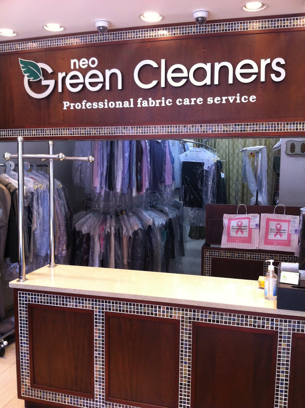 Photo of Neo Green Dry Cleaner in New York City, New York, United States - 5 Picture of Point of interest, Establishment, Laundry