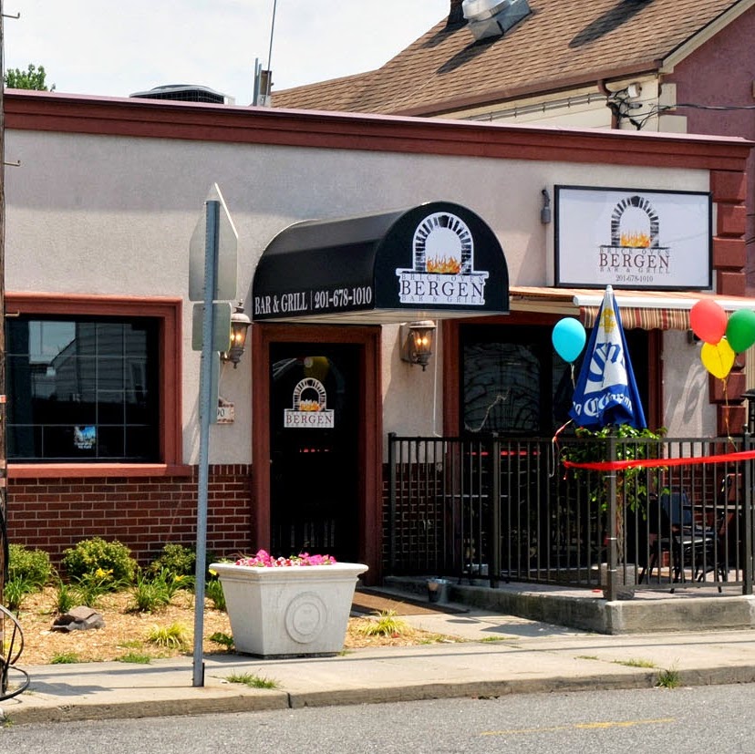 Photo of Bergen Brick Oven Bar & Grill in South Hackensack City, New Jersey, United States - 5 Picture of Restaurant, Food, Point of interest, Establishment, Meal takeaway, Bar