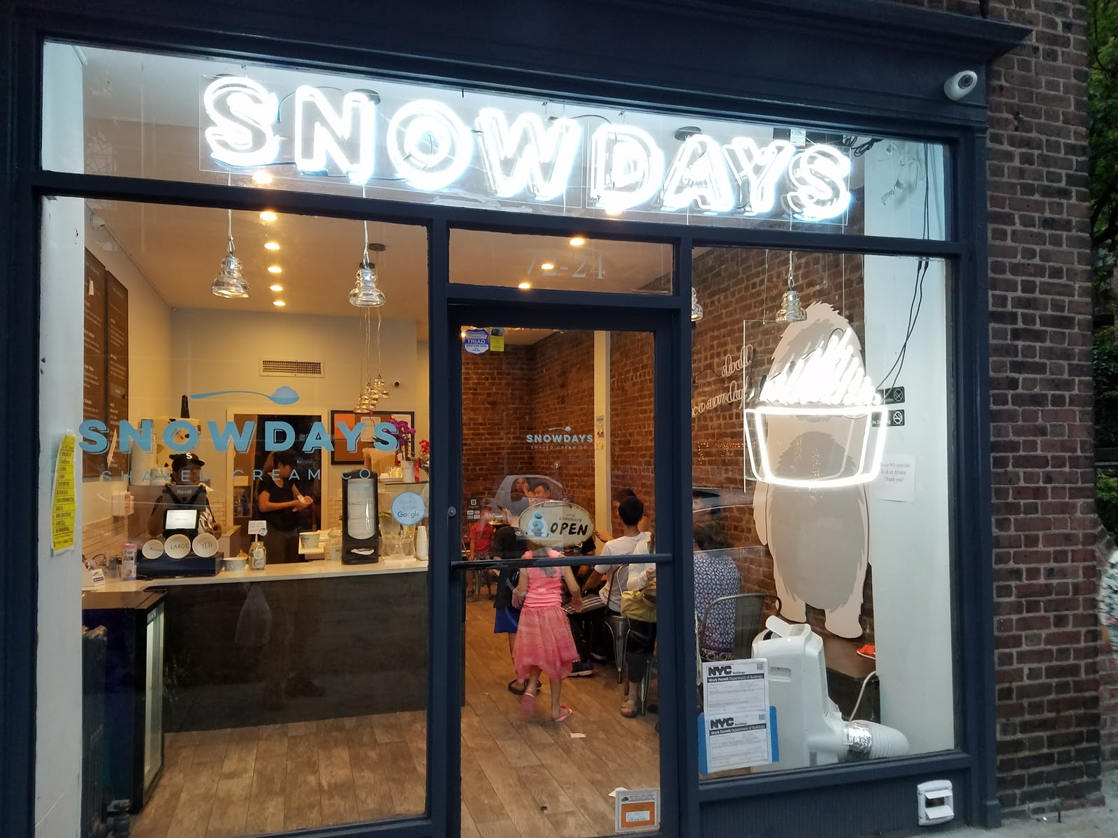 Photo of Snowdays in Queens City, New York, United States - 1 Picture of Food, Point of interest, Establishment, Store